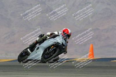 media/Apr-10-2022-SoCal Trackdays (Sun) [[f104b12566]]/Turn 9 (130pm)/